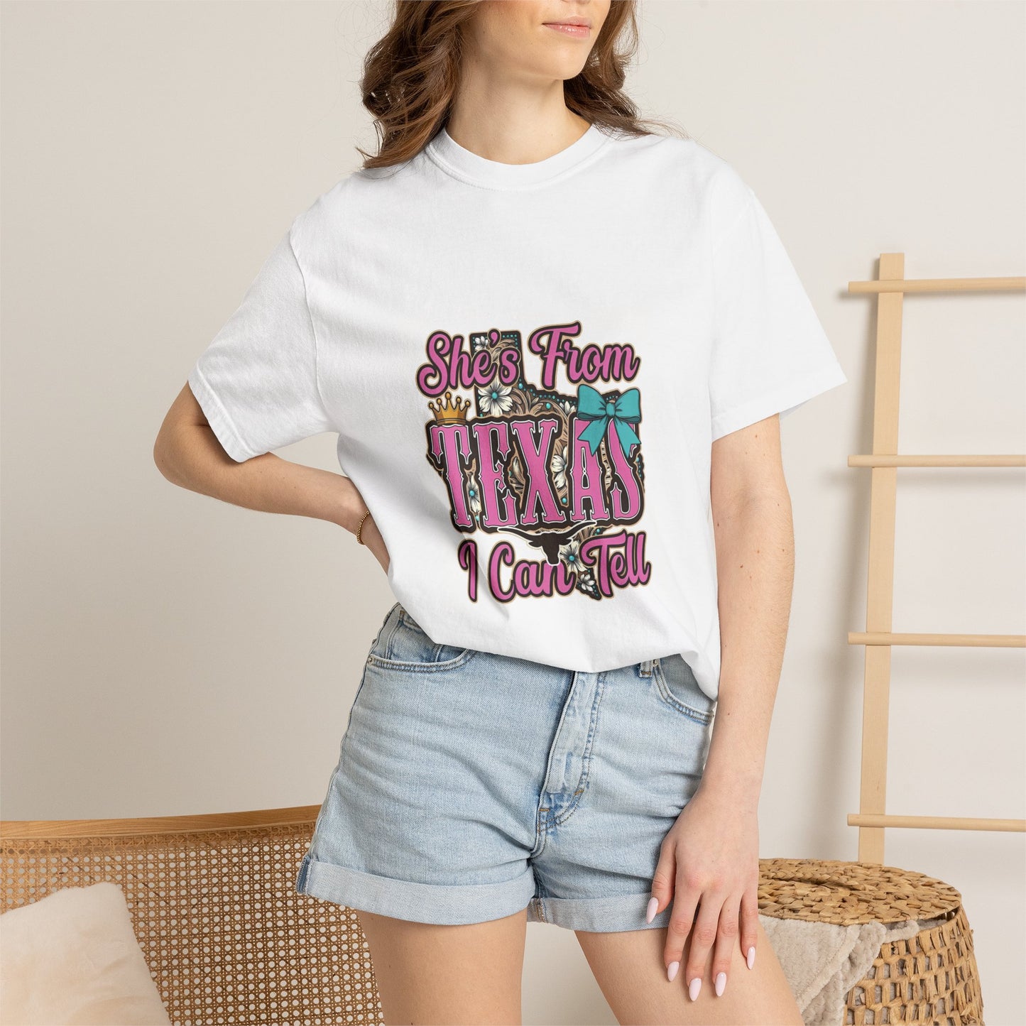 She's From Texas I Can Tell T-Shirt — Cute Retro Western State Pride Tee