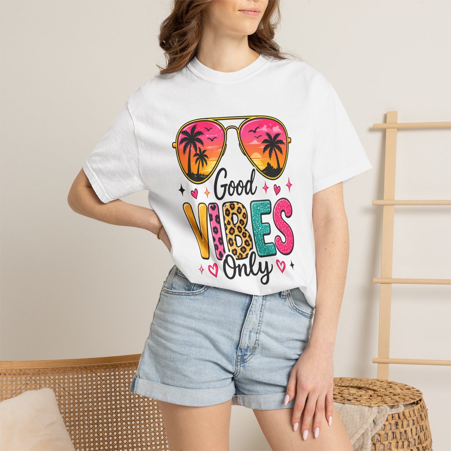 Good Vibes Only Graphic T